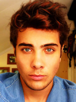 Person who looks like John Stamos