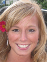 Person who looks like Brittany & Cynthia Daniel