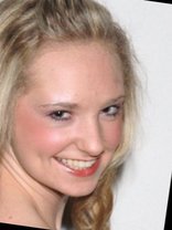 Person who looks like Emily Osment