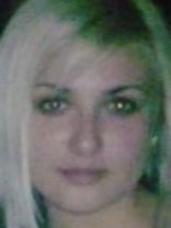 Person who looks like Ashlee Simpson