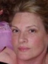 Person who looks like Sarah Wynter