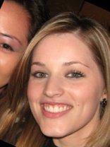 Person who looks like Elizabeth Banks