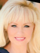 Person who looks like Jenny McCarthy