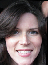 Person who looks like Perrey Reeves
