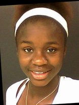 Person who looks like Sharon Warren