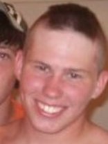 Person who looks like Peter Berg