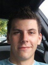 Person who looks like Justin Hartley