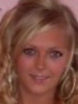 Person who looks like Kelly Ripa