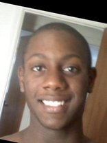 Person who looks like Dave Chappelle