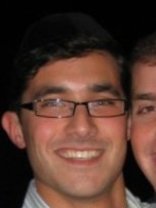 Person who looks like Freddie Prinze Jr.