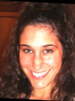 Person who looks like Shannon Elizabeth