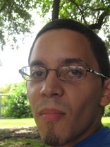 Person who looks like Marc Anthony