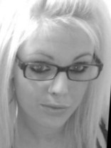 Person who looks like Portia de Rossi