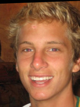 Person who looks like Alex Pettyfer