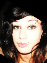 Person who looks like Gwen Stefani