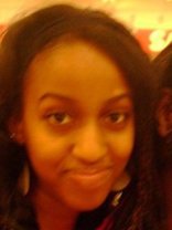 Person who looks like Tamera and Tia Mowry