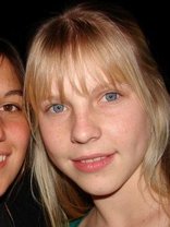 Person who looks like January Jones