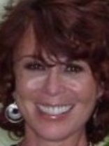 Person who looks like Marlo Thomas