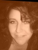 Person who looks like Joely Fisher