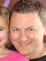 Person who looks like Wayne Gretzky