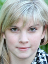 Person who looks like Emily Osment