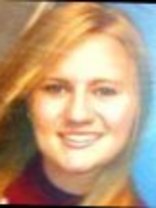 Person who looks like Nicholle Tom