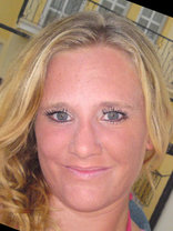 Person who looks like Kristin Chenoweth