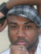 Person who looks like Nas