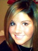 Person who looks like Selena Gomez