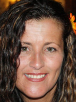 Person who looks like Erin Daniels