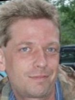 Person who looks like Mark Harmon