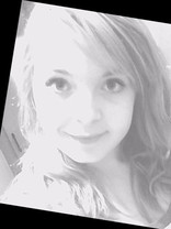 Person who looks like Lauren German