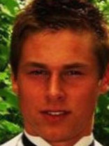 Person who looks like Brad Pitt