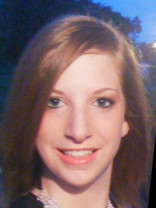 Person who looks like Julie Bowen