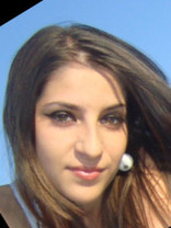 Person who looks like Elizabeth Hurley