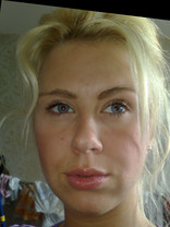 Person who looks like Sarah Carter