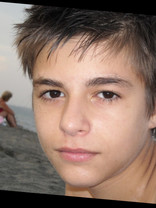 Person who looks like Johnny Pacar