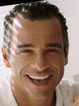 Person who looks like Mandy Patinkin