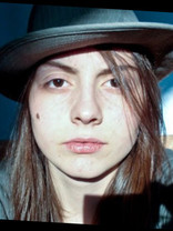 Person who looks like Vanessa Ferlito