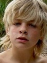 Person who looks like Cody Kasch