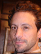 Person who looks like Robert Downey Jr.