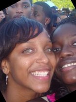 Person who looks like Mary J. Blige