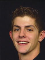 Person who looks like Justin Bruening