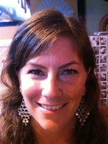 Person who looks like Ellen Pompeo