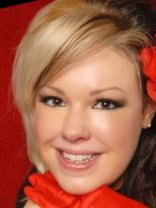 Person who looks like Shanna Moakler