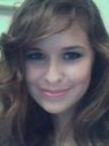 Person who looks like Erin Sanders