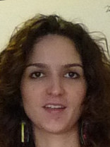 Person who looks like Gloria Estefan