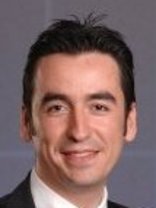 Person who looks like Nestor Carbonell