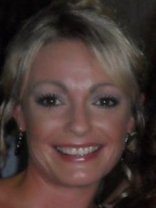 Person who looks like Kelly Ripa