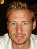 Person who looks like David Duchovny